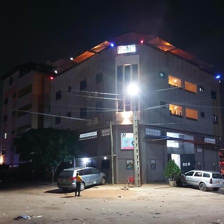 Royal Blue Guest House & Bar Lomé Exterior foto